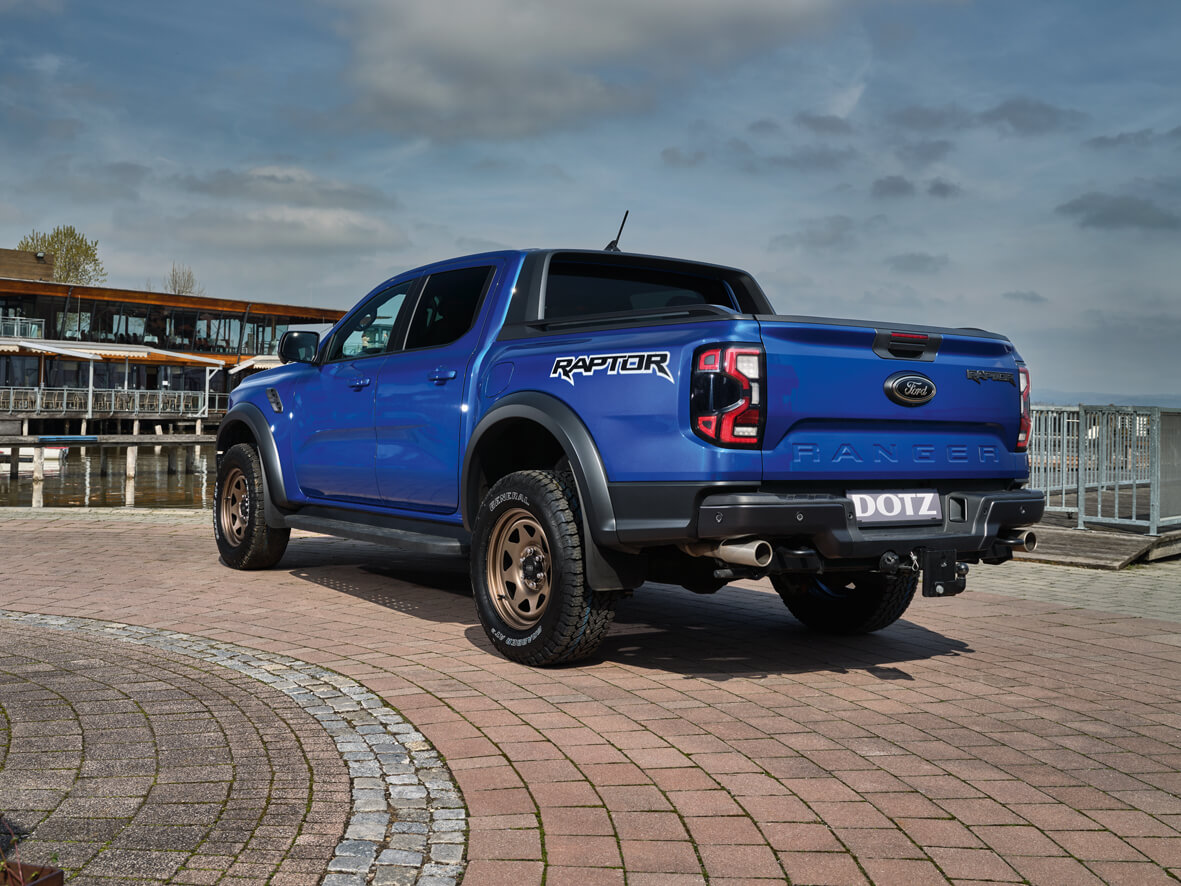 DOTZ 4X4 Dakar Dark Mercedesxclass Imagepic01