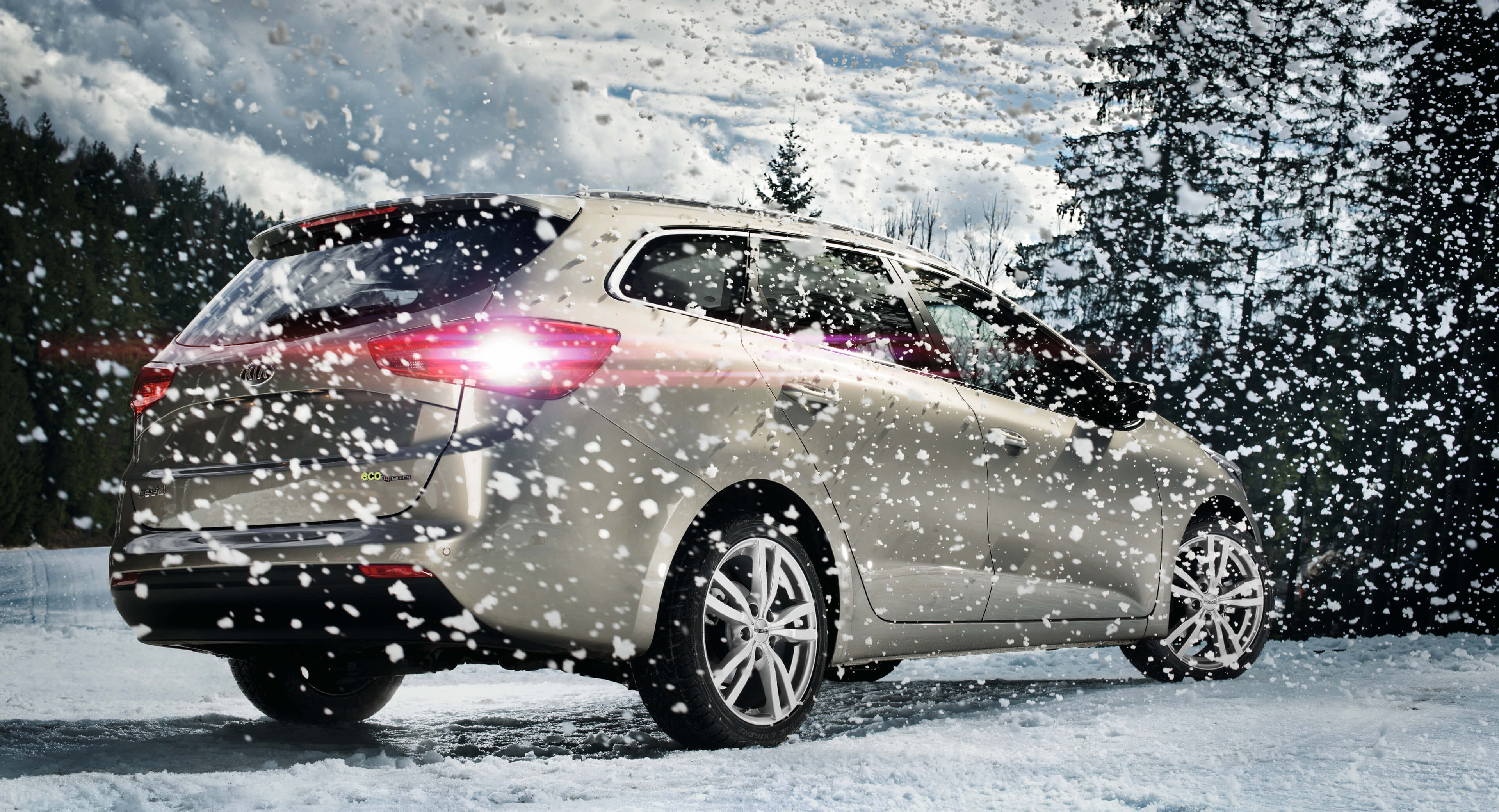 DEZENT TC Kia Ceed Heck