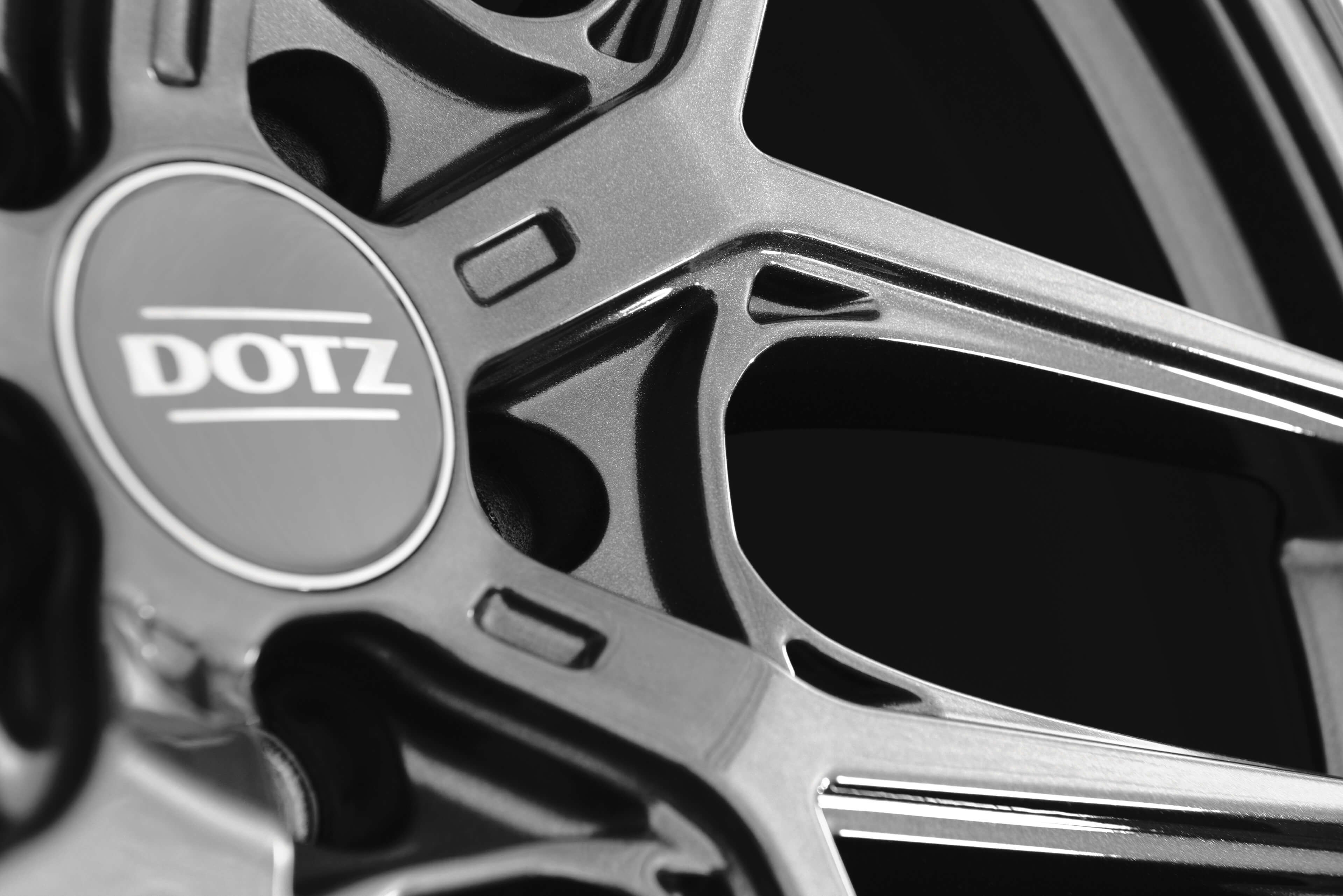 DOTZ LagunaSeca grey Detail