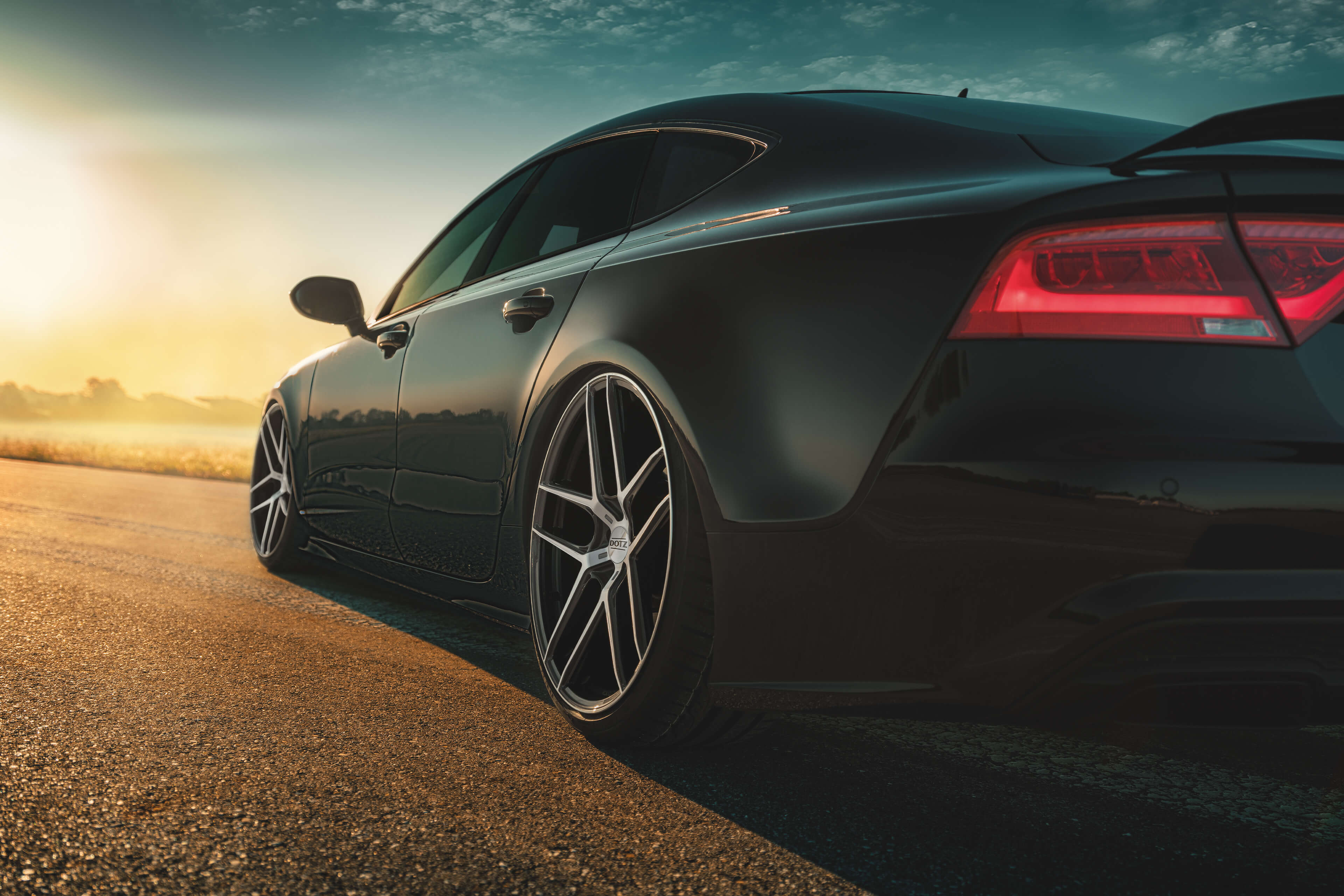 DOTZ LagunaSeca dark auf Audi A7