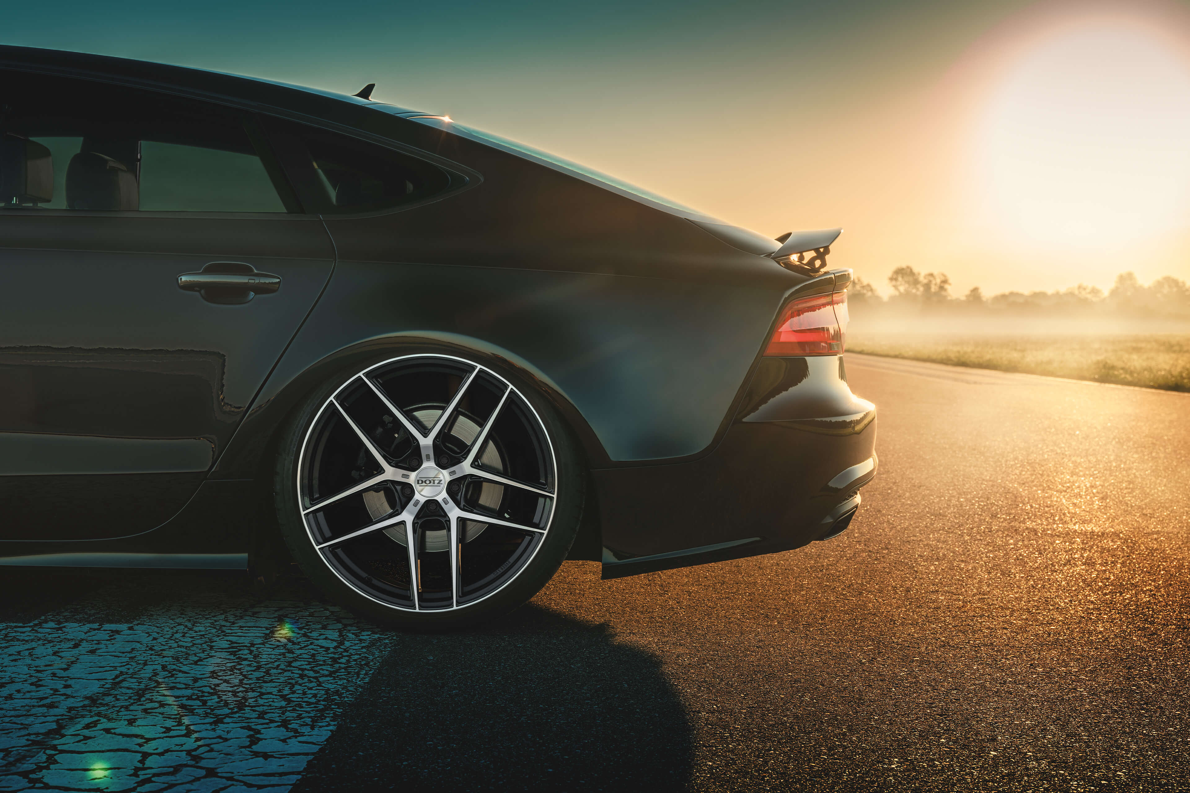 DOTZ LagunaSeca dark auf Audi A7