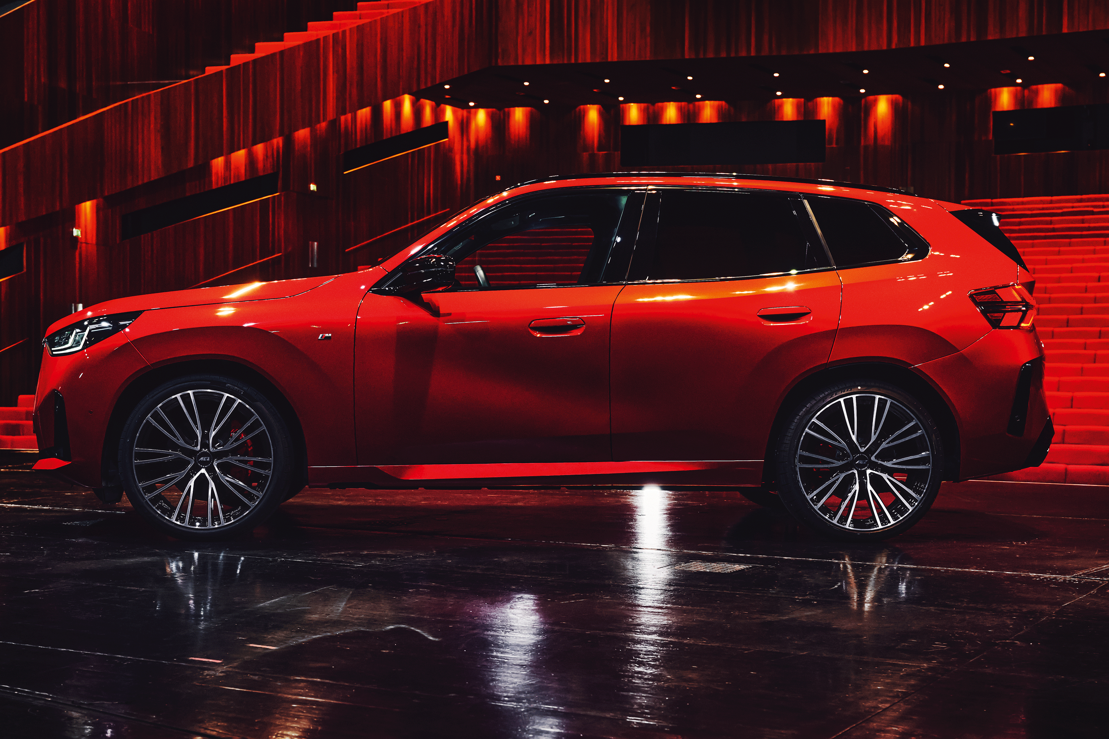 Gallerie Seattle Dark 4