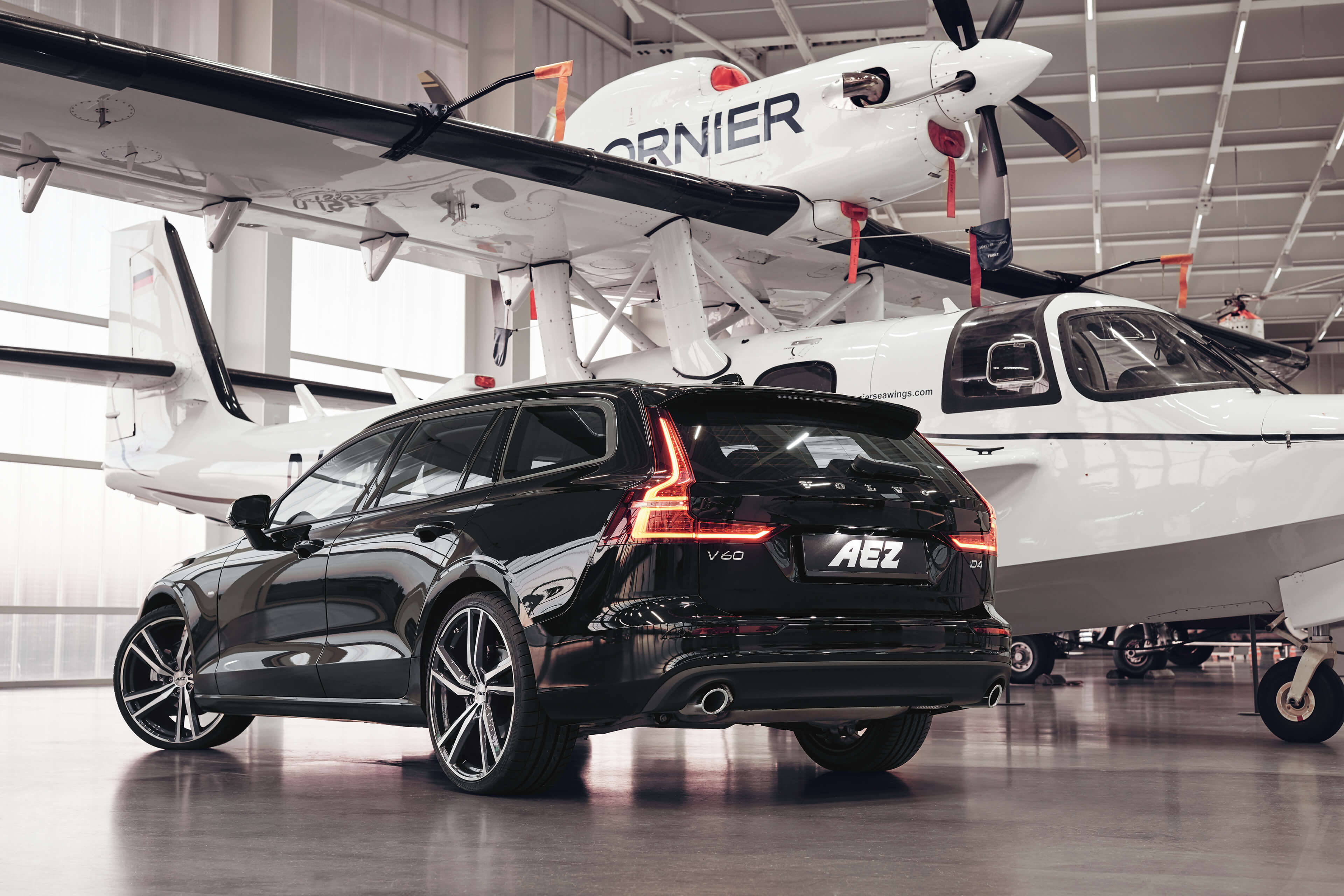 AEZ North dark auf Volvo V60