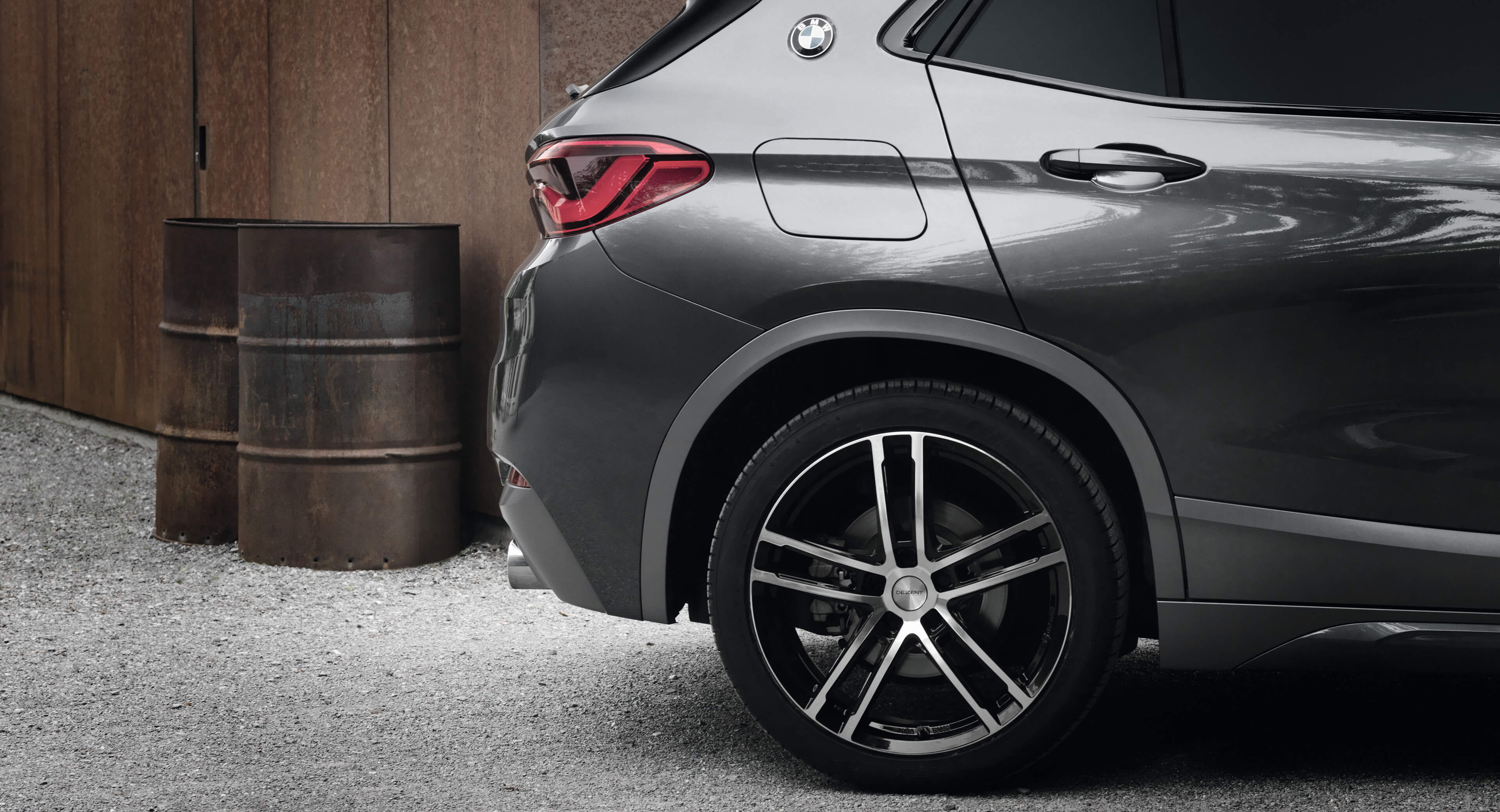 DEZENT TZ dark Alufelge BMW X1, X2, X3, Mercedes C-Klasse VW T-Roc