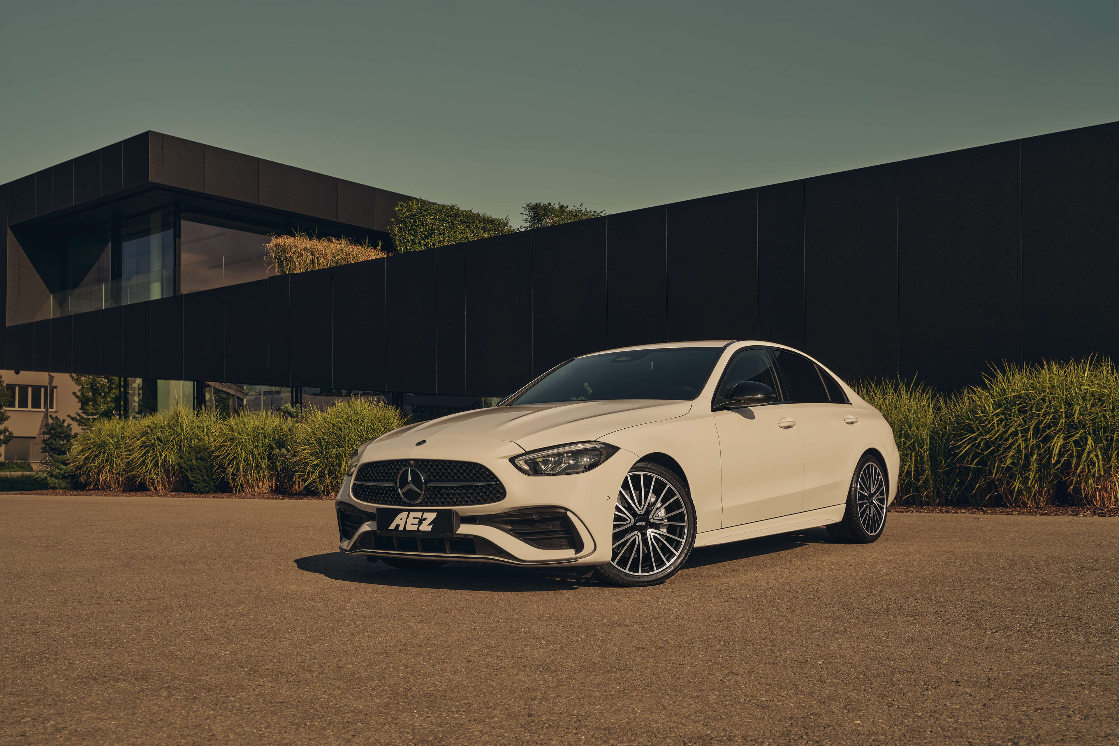 AEZ Berlin dark Mercedes C-class Frontal