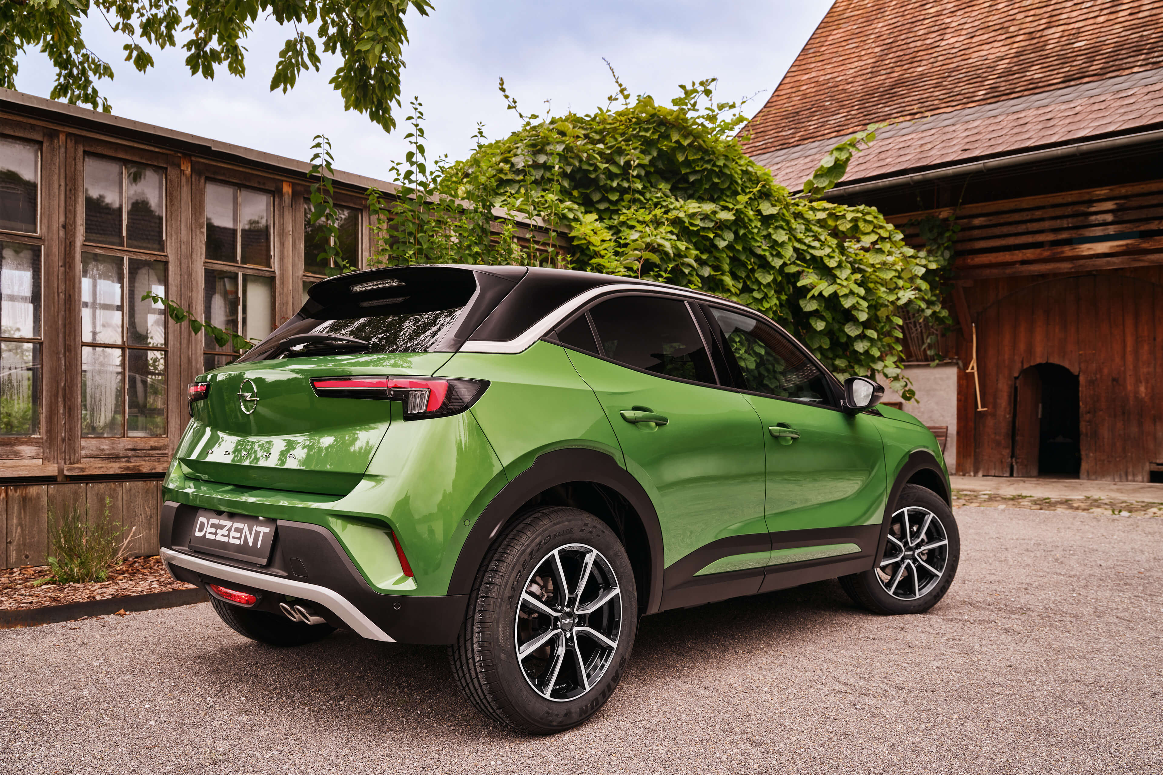 DEZENT TN dark Opel Mokka Heck