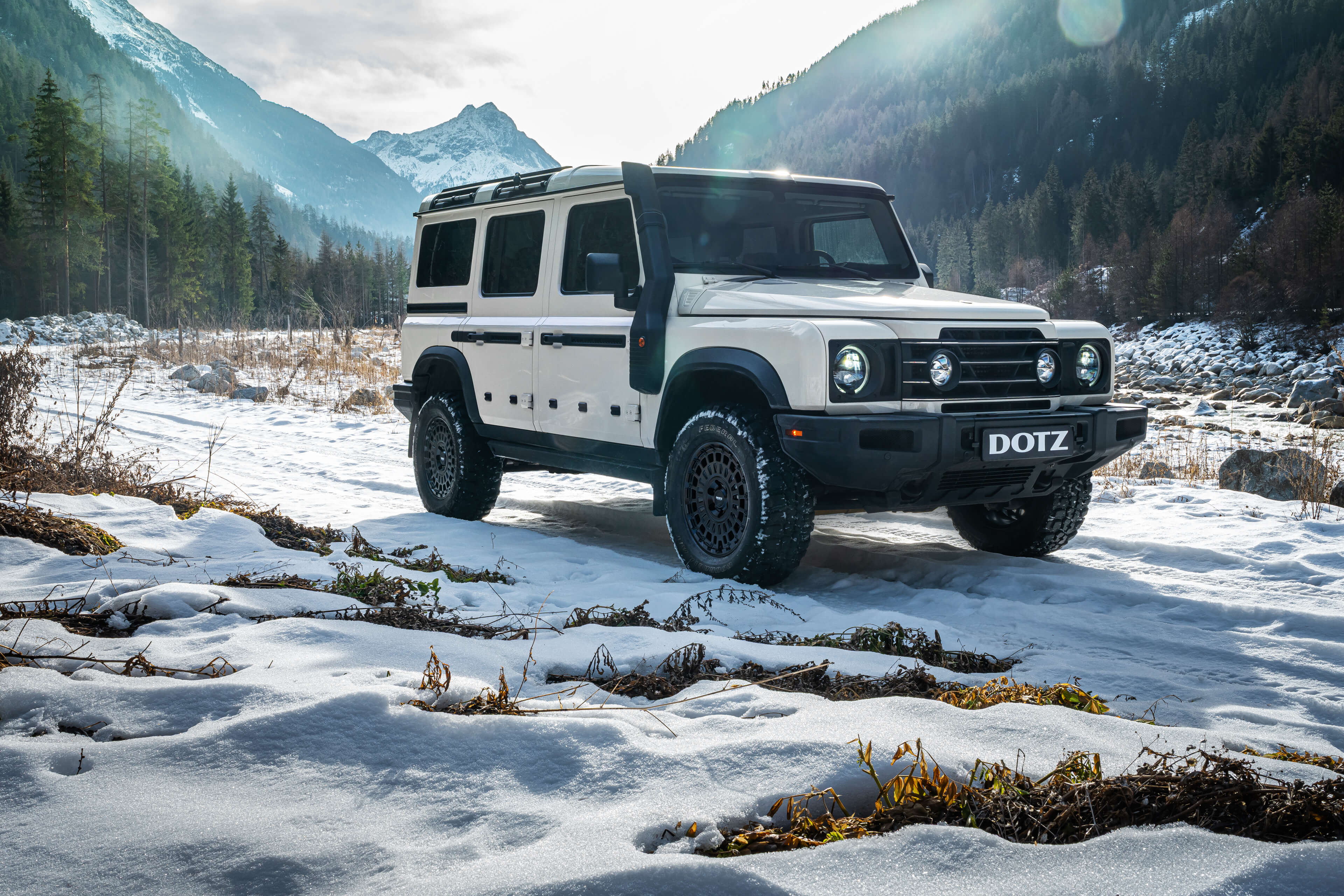 DOTZ 4x4 Talara black Ineos Grenadier front