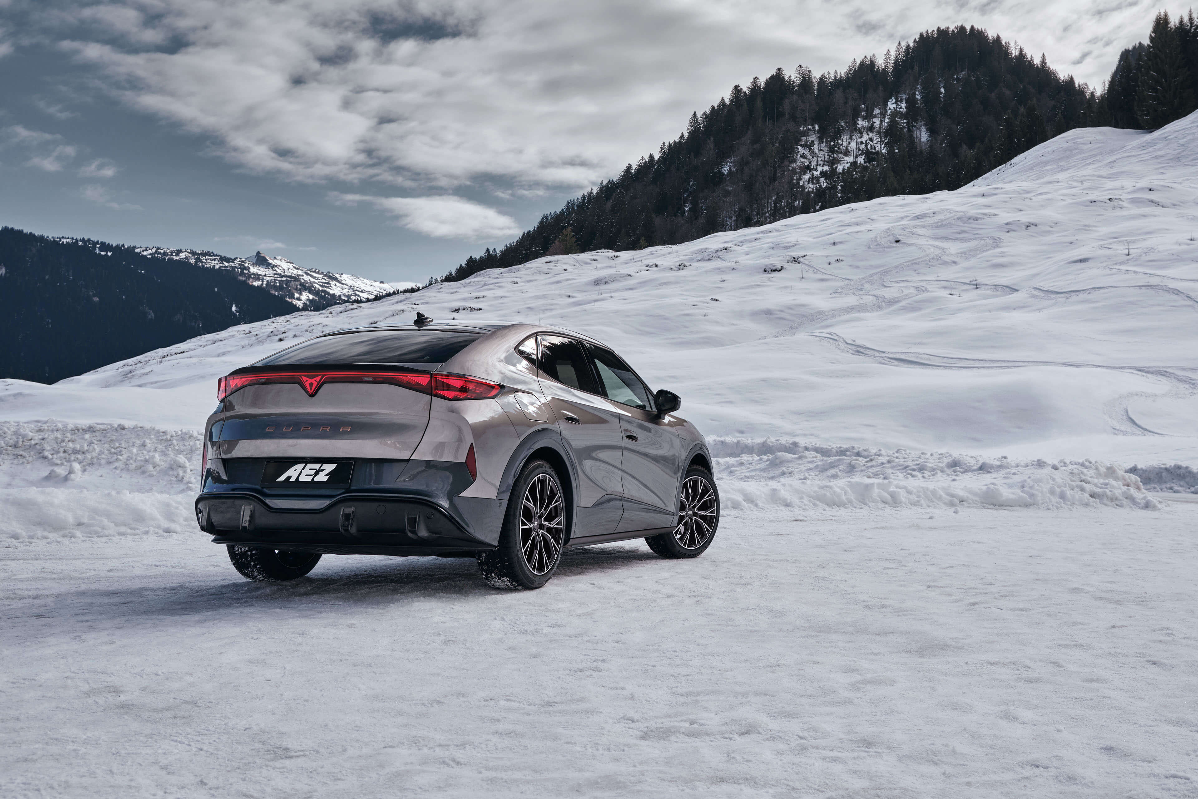 AEZ Toronto Dark 3 Gallery