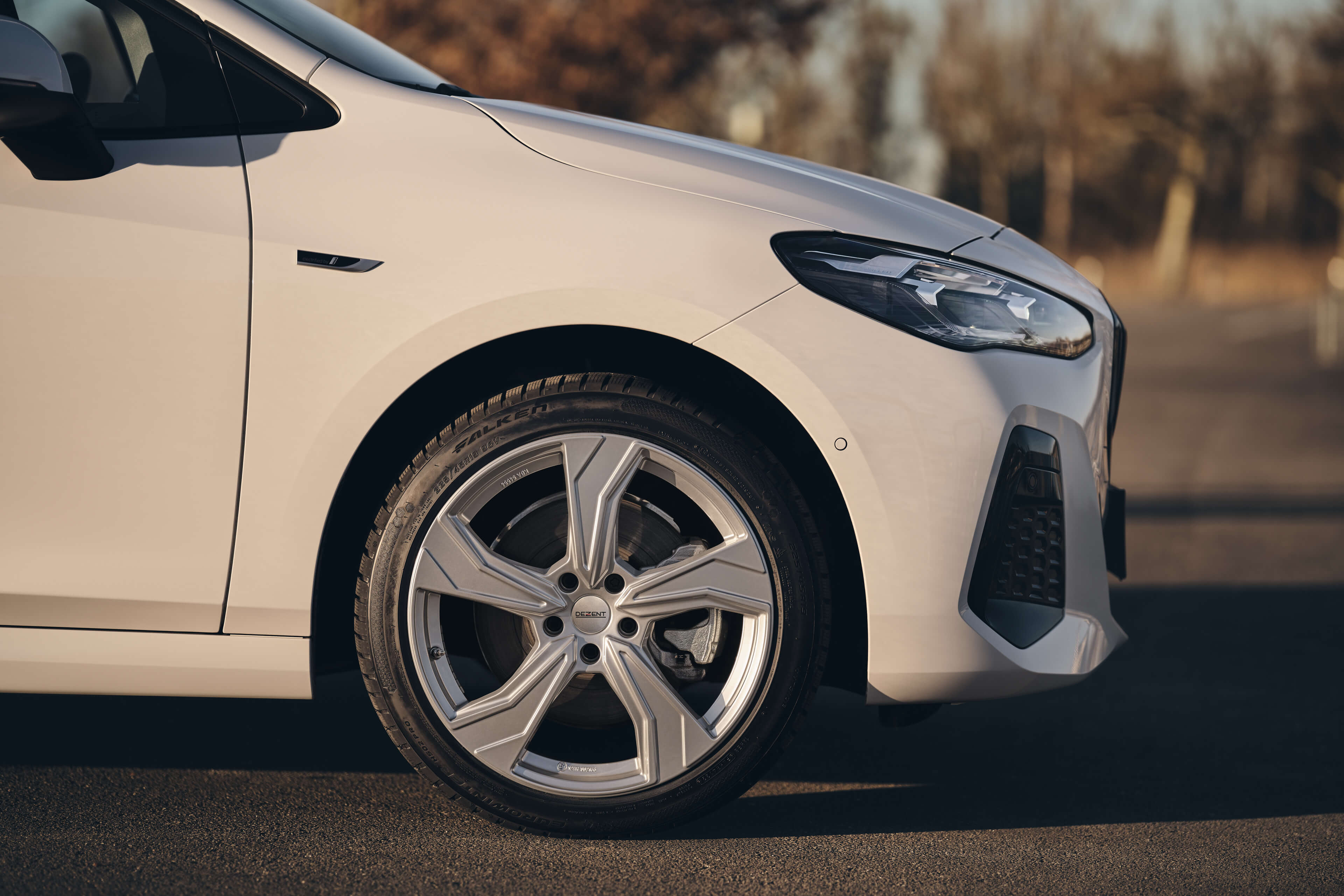 DEZENT KB silver BMW 2 Active Tourer Seite