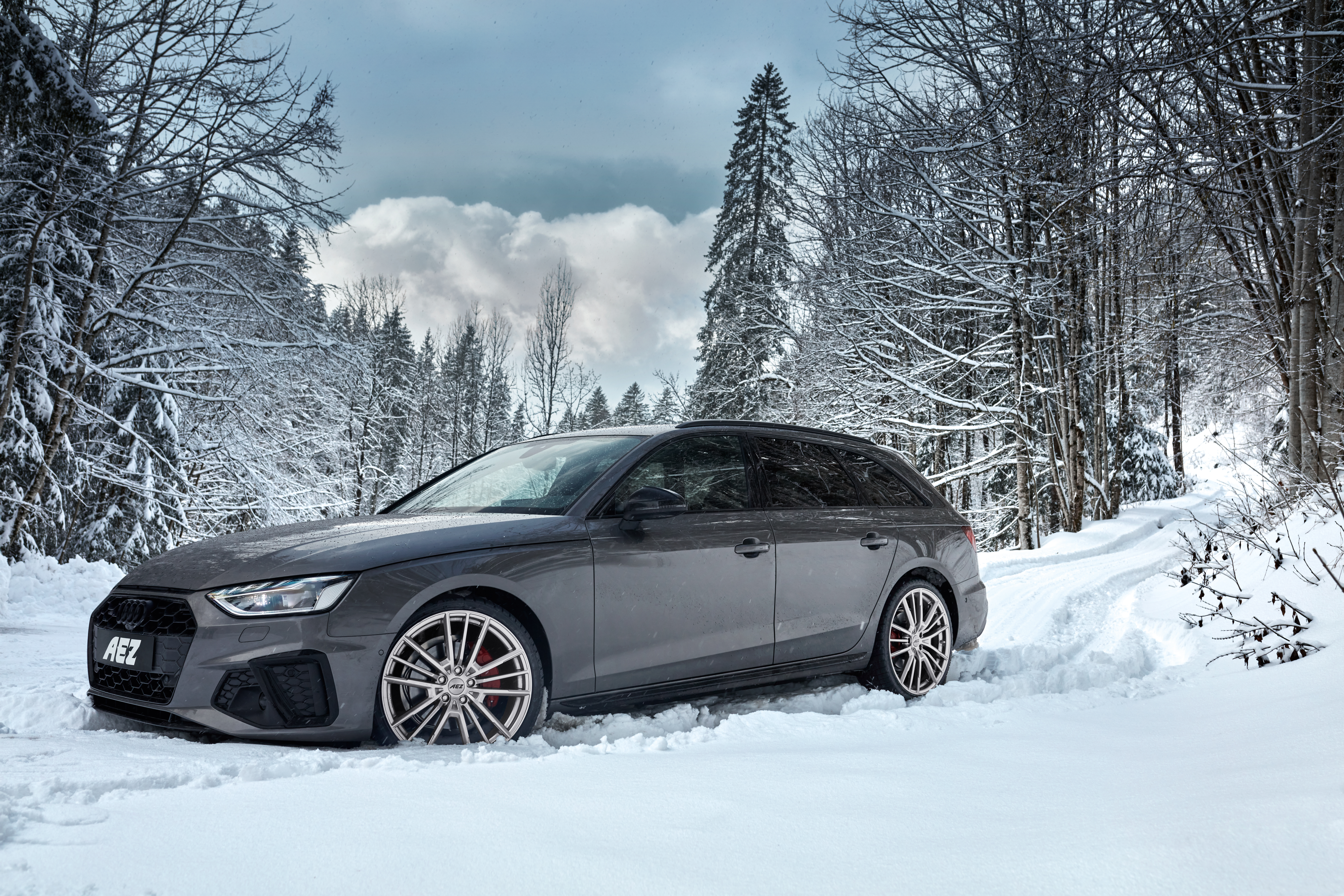 AEZ Kaiman High Gloss Audi A4 Winterpic01