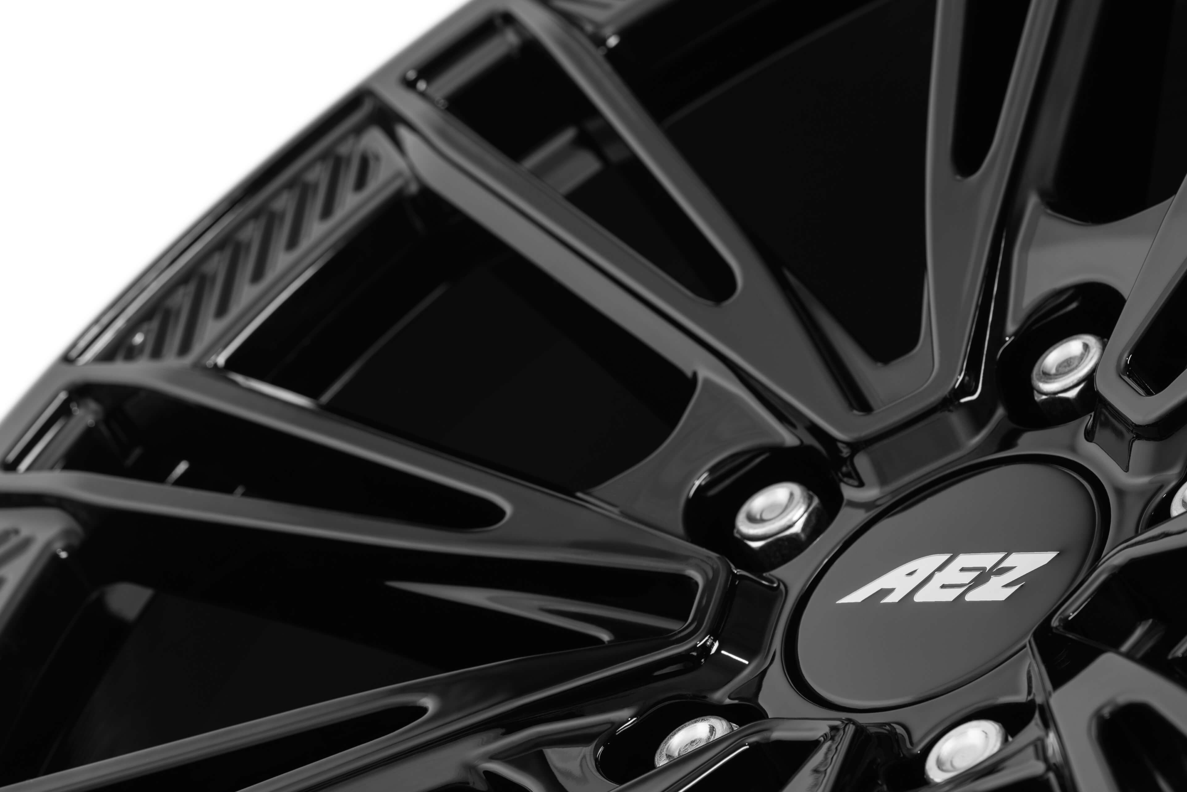 AEZ Alaska black Detail Lochkreis Nabenkappe