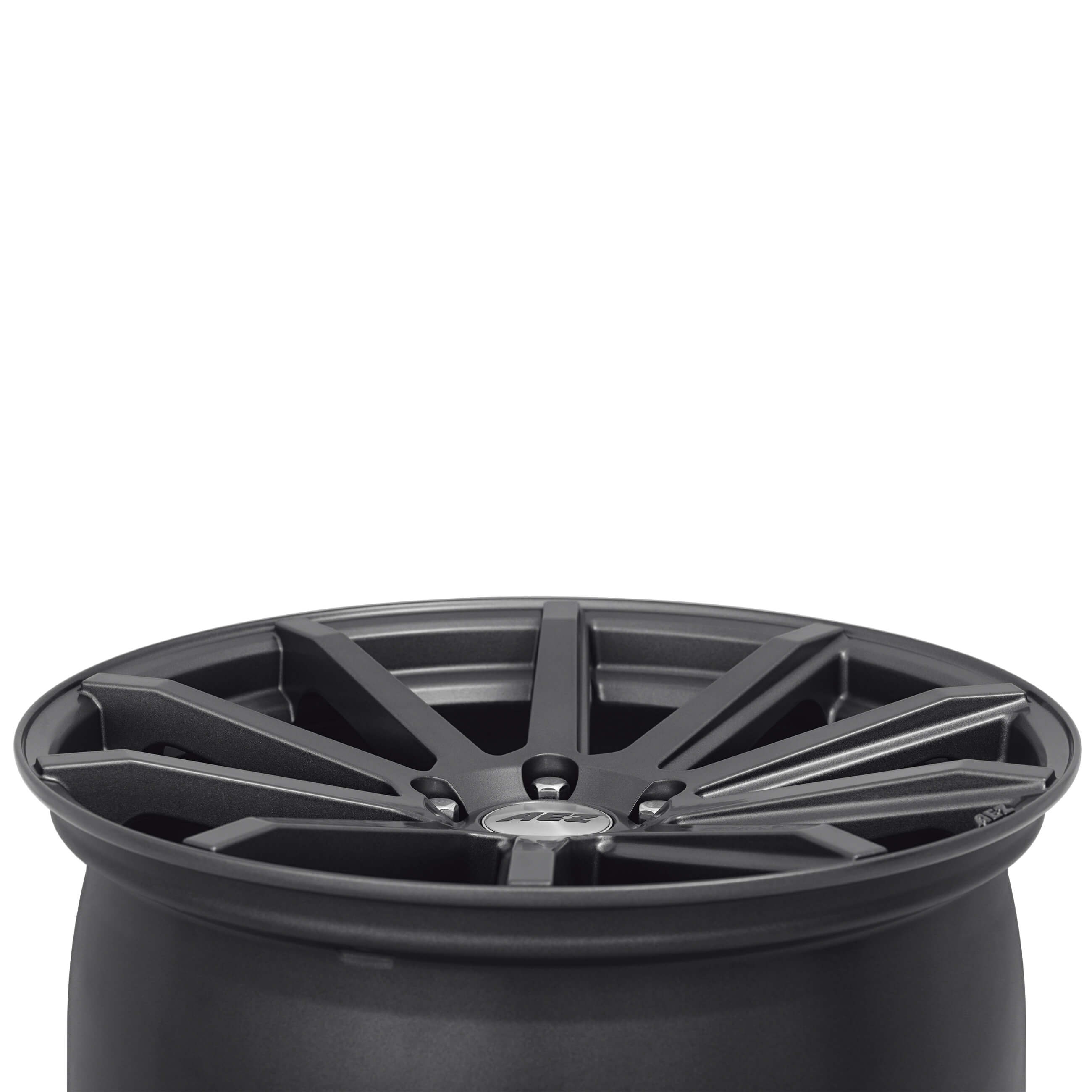 AEZ Straight dark Alufelge Detail seitlich matte Lackierung