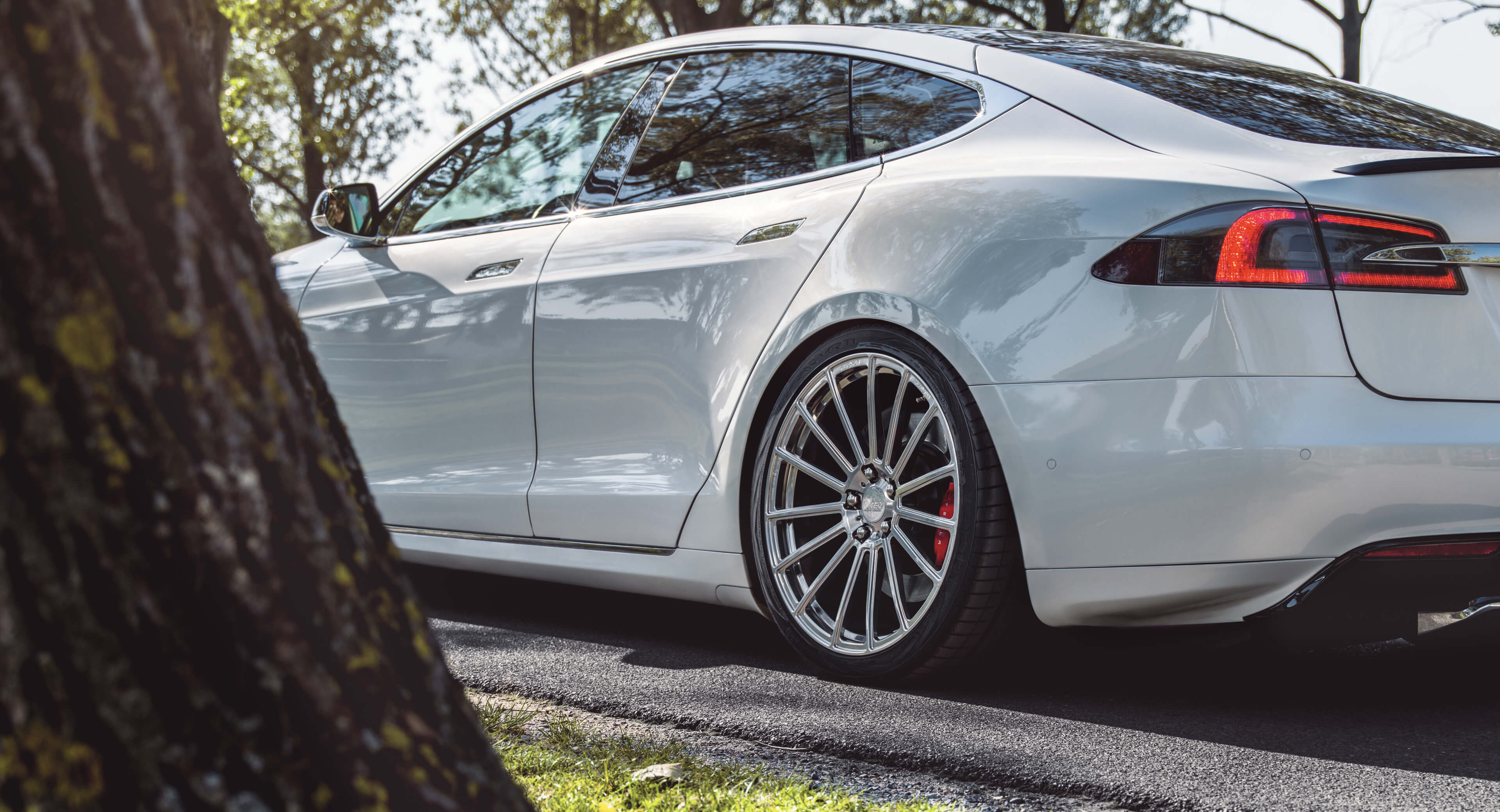 Tesla Modell S 21 Zoll Schmiederad Topqualität Alufelge ECE Freigabe 