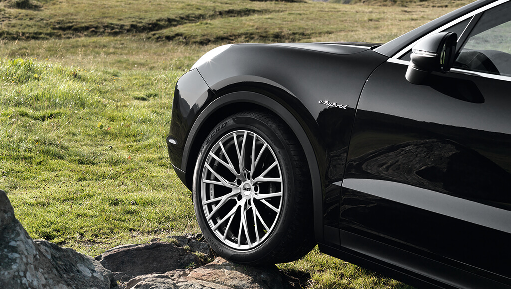 AEZ Panama high gloss Porsche Cayenne Seite