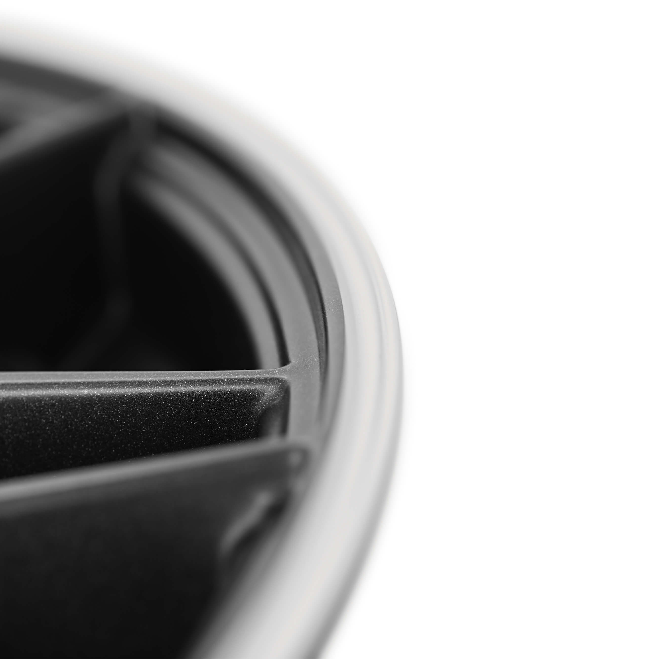 AEZ Crest dark Alufelge Detail von oben Premium Fahrzeuge