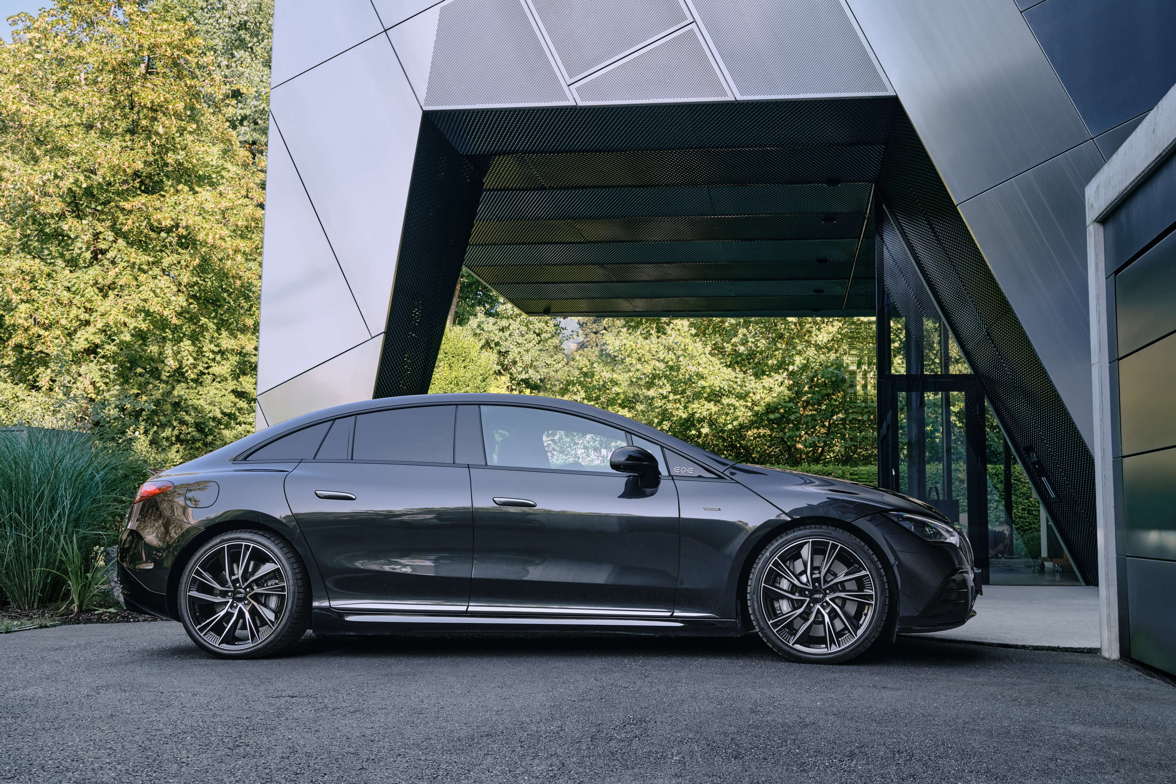 AEZ Havanna dark Mercedes EQE Seite
