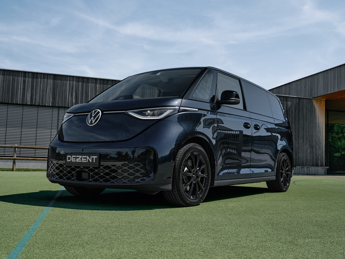 DEZENT KE Dark Mercedes V Imagepic02