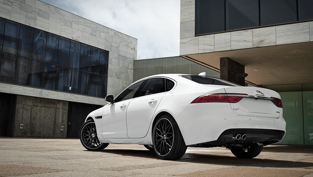 AEZ Crest dark Leichtemtallfelge Jaguar XF Premium ALCAR