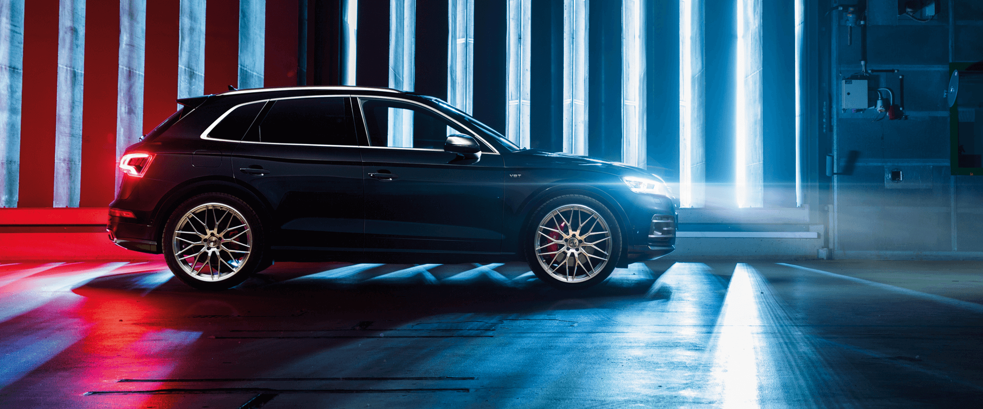 AEZ Crest Alufelge Audi Q7 Premium Fahrzeug Lichteffekte 