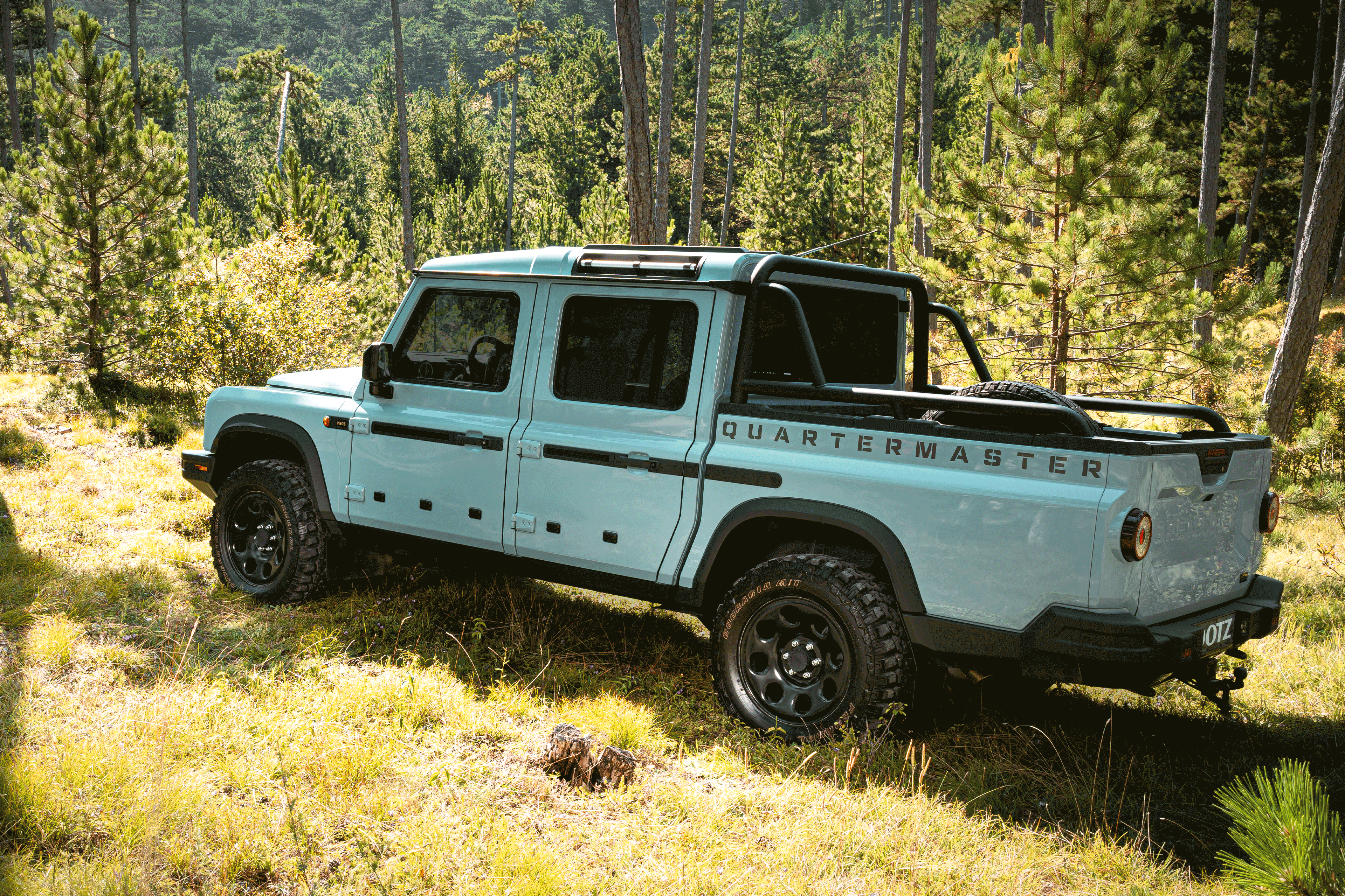 Gallerie Outland Black 3