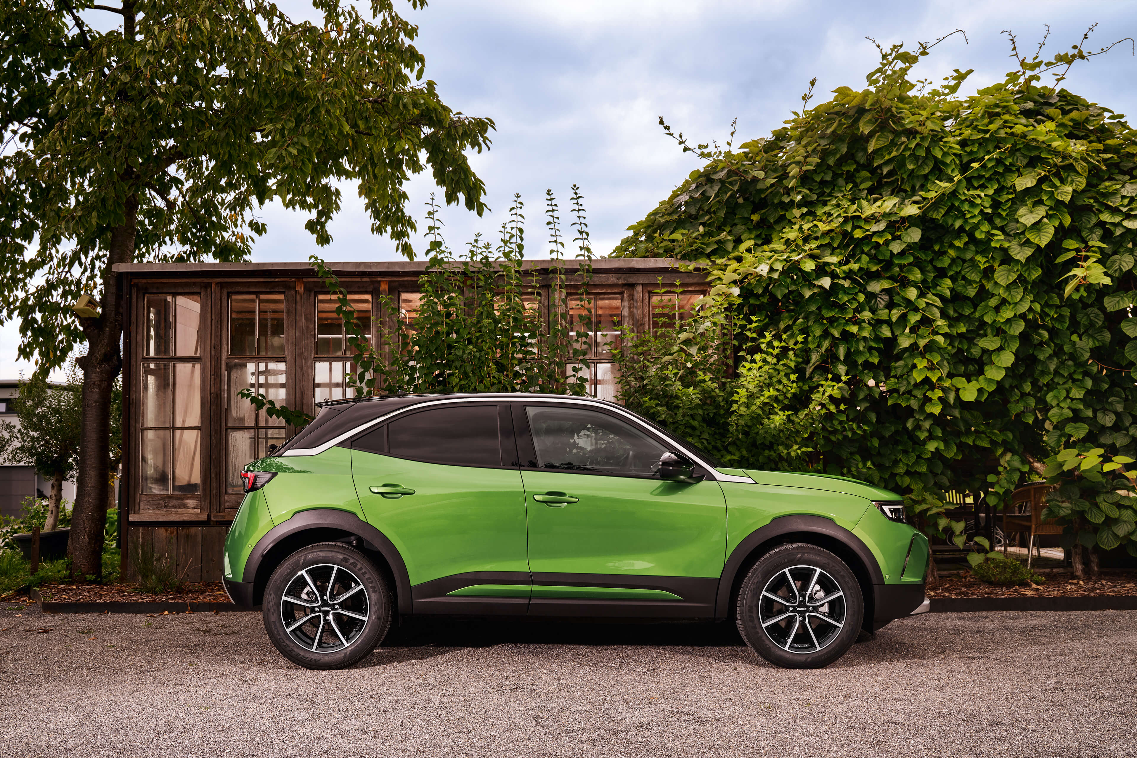 DEZENT TN dark Opel Mokka Seite