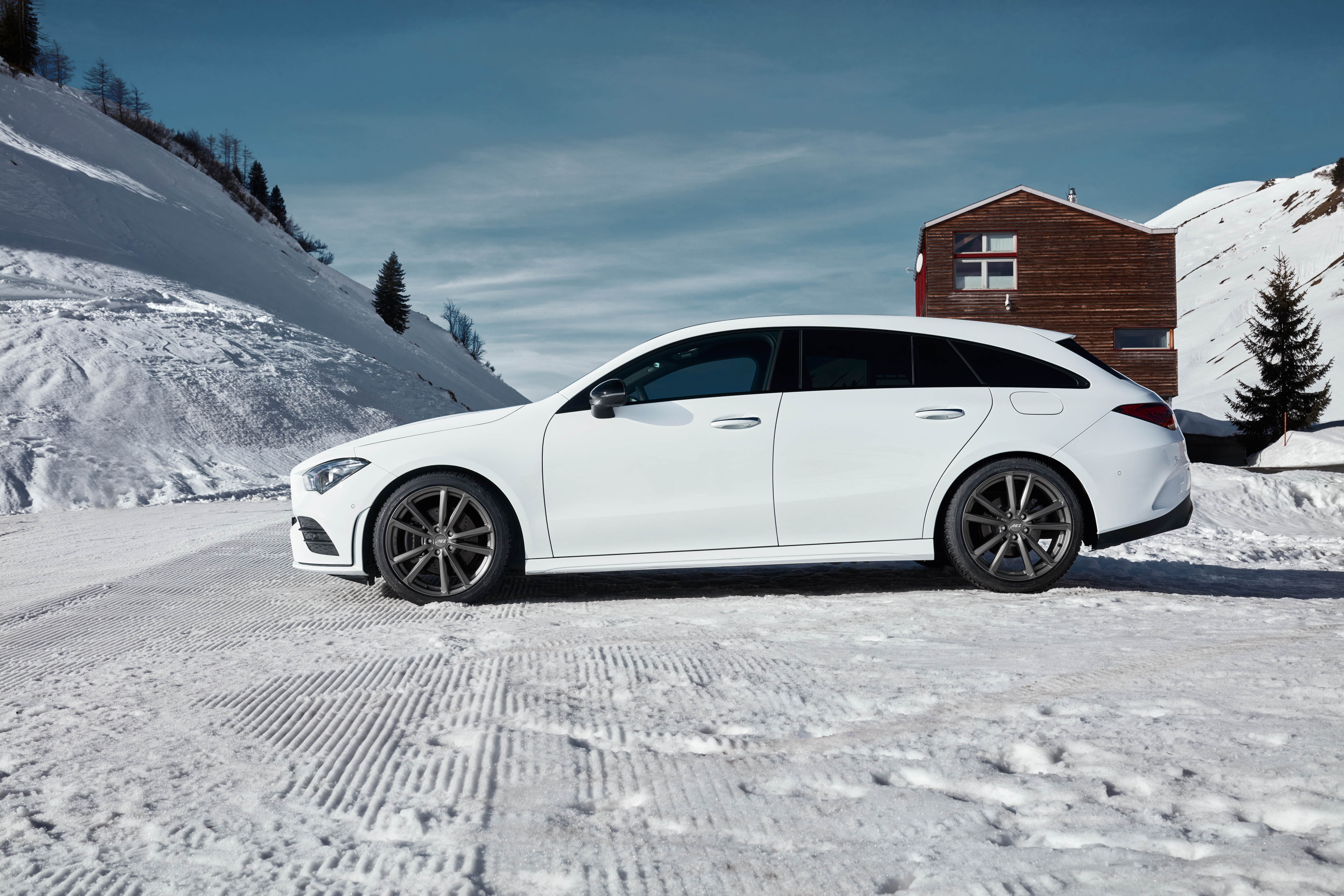 AEZ Tioga graphite Mercedes CLA Seite