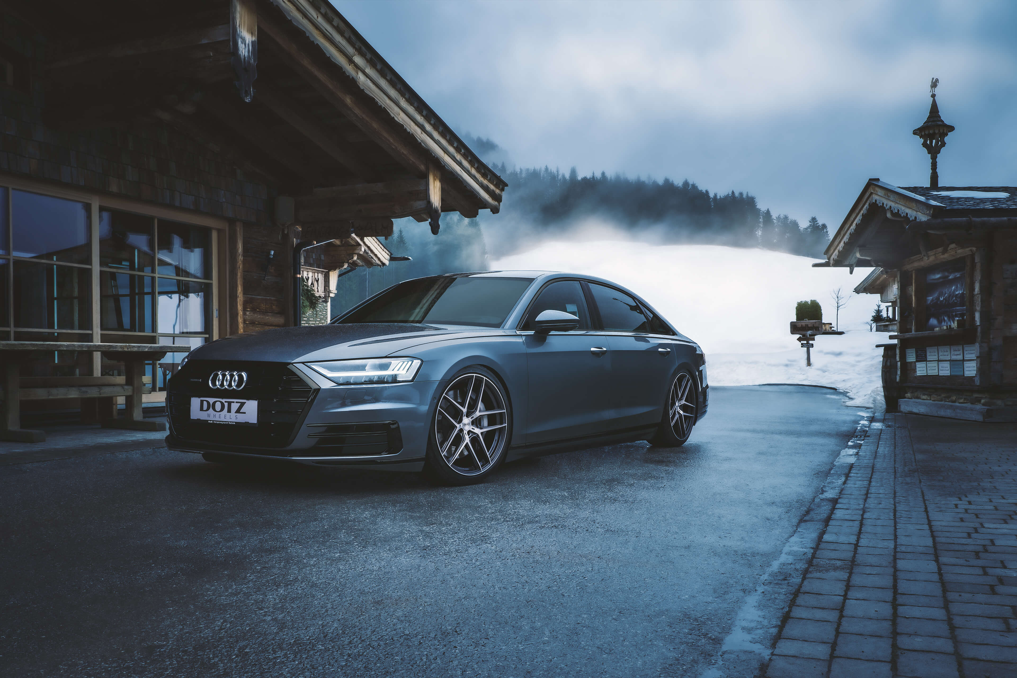 DOTZ LagunaSeca dark Audi A8 frontal