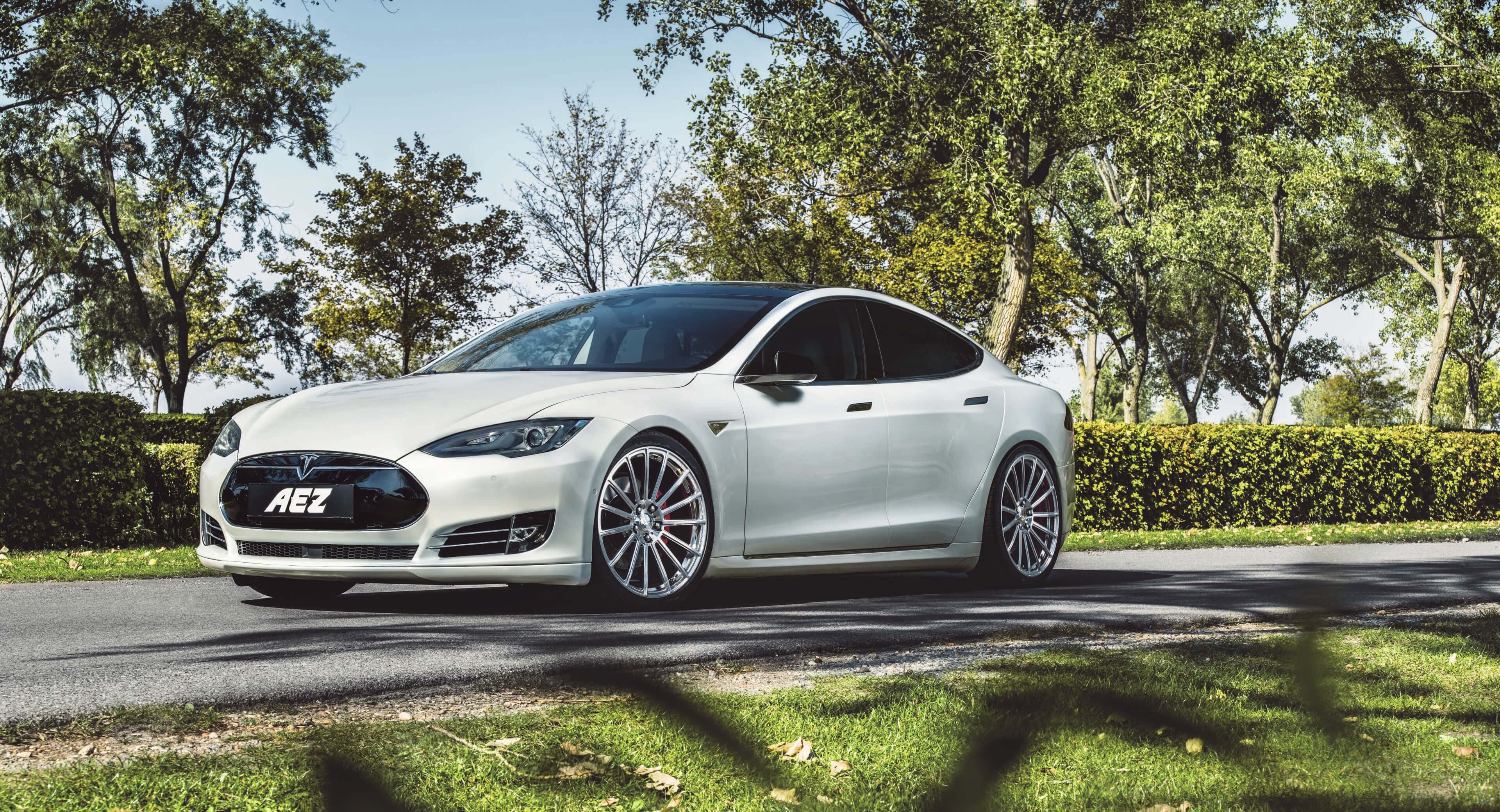 AEZ Steam forged Schmiederad Tesla Modell S und X ECE