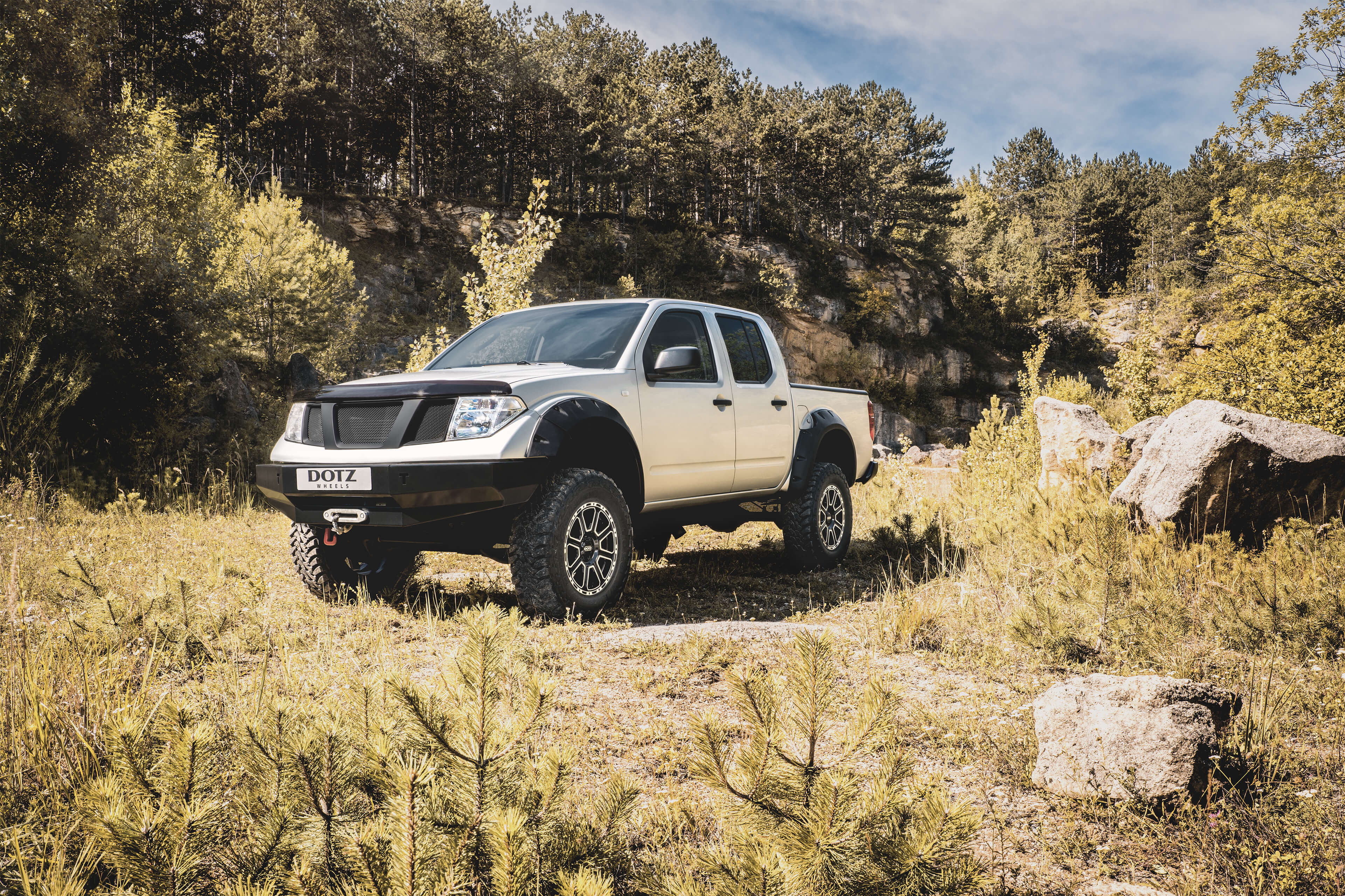 DOTZ 4x4 Kalahari dark Nissan Navara