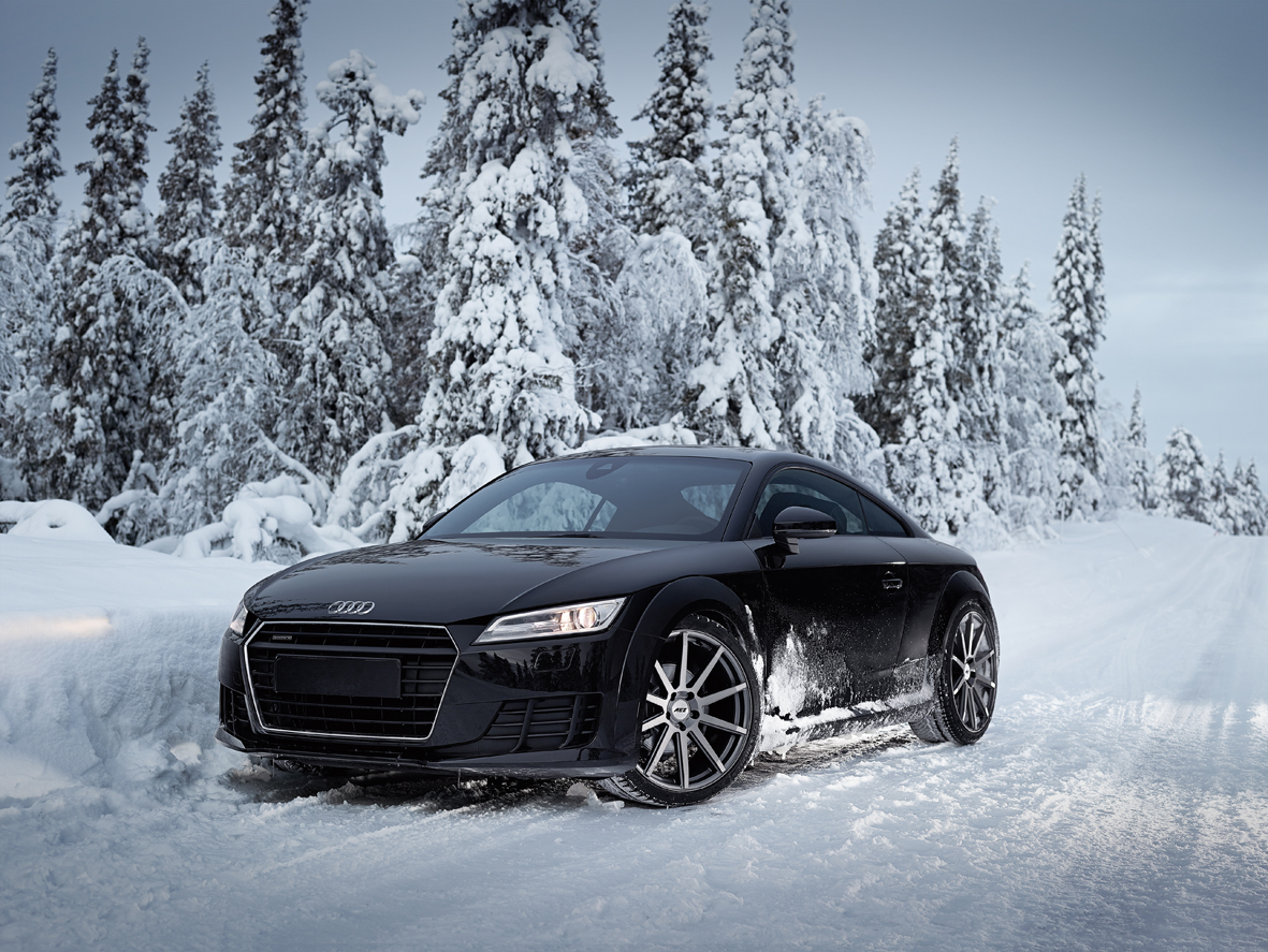 AEZ Straight Dark AUDI Winterpic 03